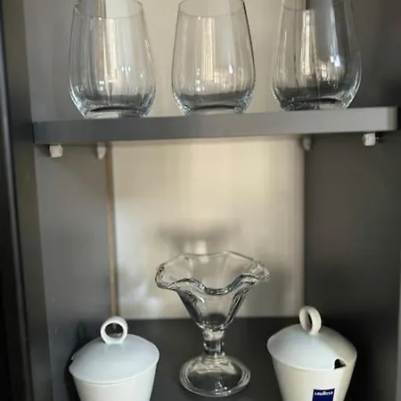 Cozy Near The Appartement Vlorë