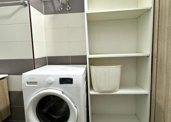 Cozy Near The 公寓 *