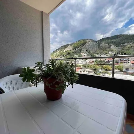 Cozy Near The Vlorë