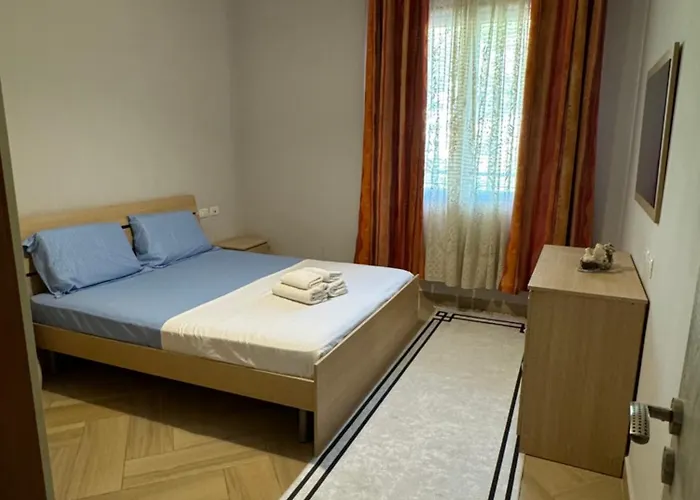 Cozy Near The Vlorë